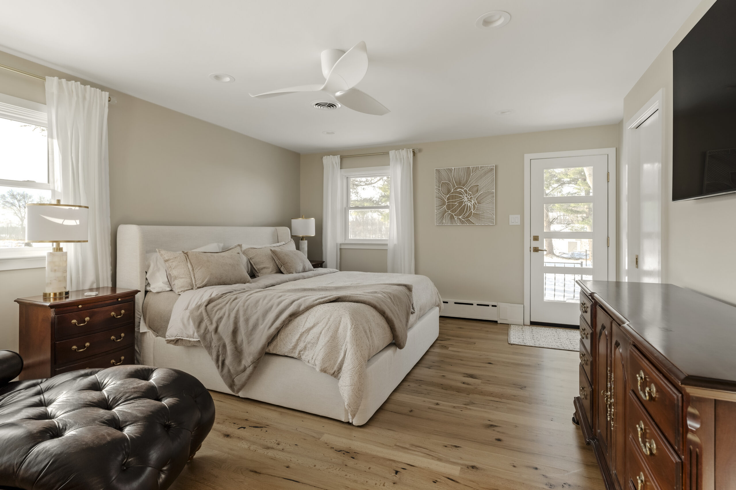 Antique White Oak - Image 5